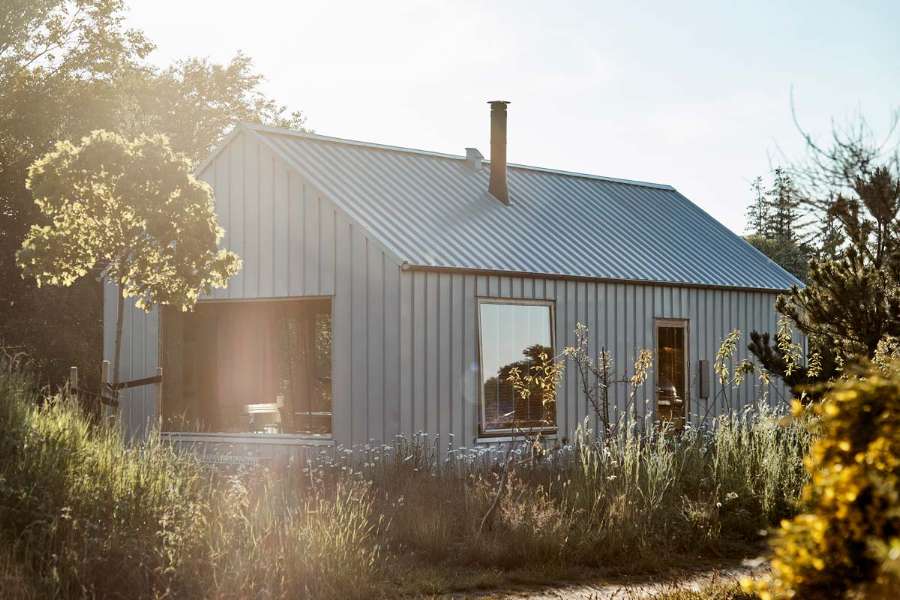 Rent, råt og ganske enkelt WAUV!, Æblerosevej 1, 4583 Sjællands Odde